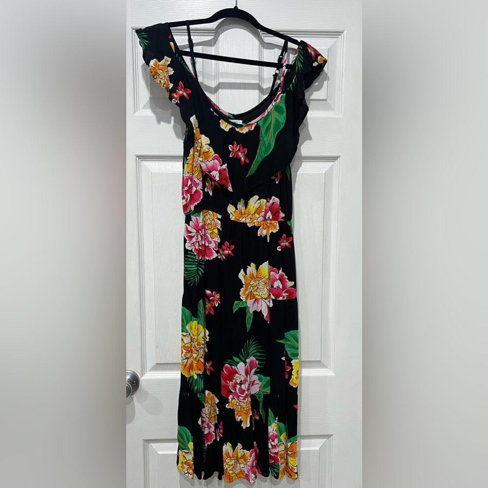 Old Navy Floral Dress - Comfy and Fun!